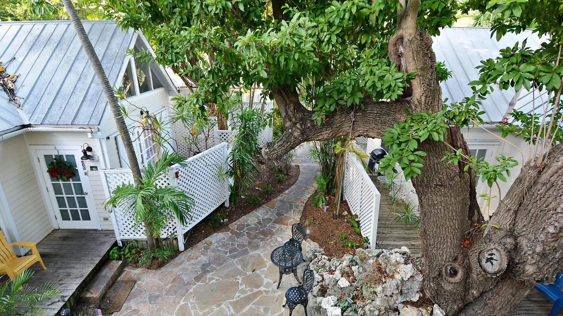 Tranquility By Avantstay Close To Duval St W Bbq Shared Pool Key West USA